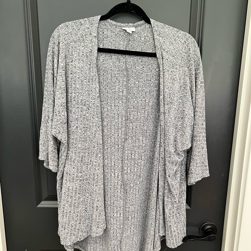 Grey Cardigan | Brand: LulaRoe